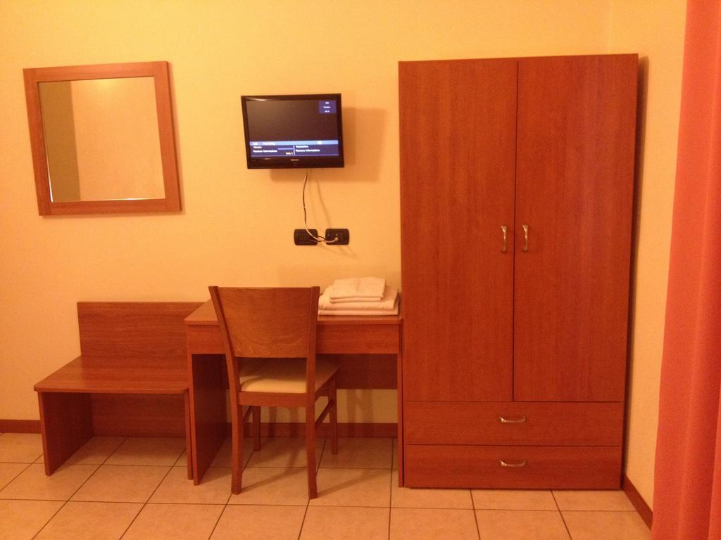 Hotel Belforte Varese Exterior foto